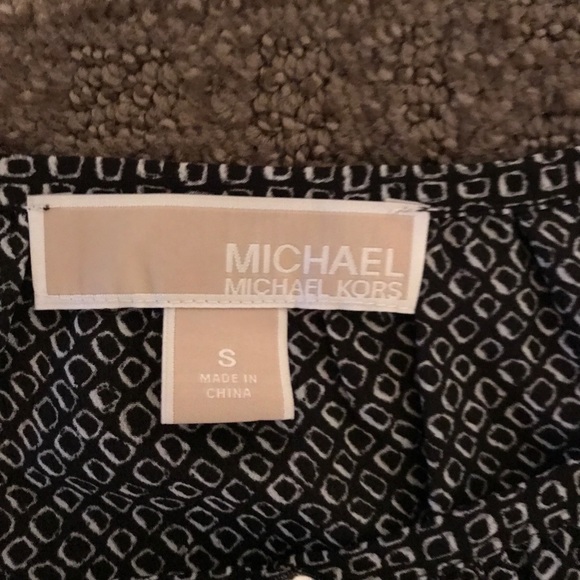 Michael Kors blouse - Picture 2 of 2